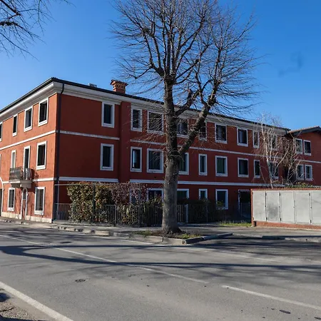 Lägenhet Maison 140 Lonato